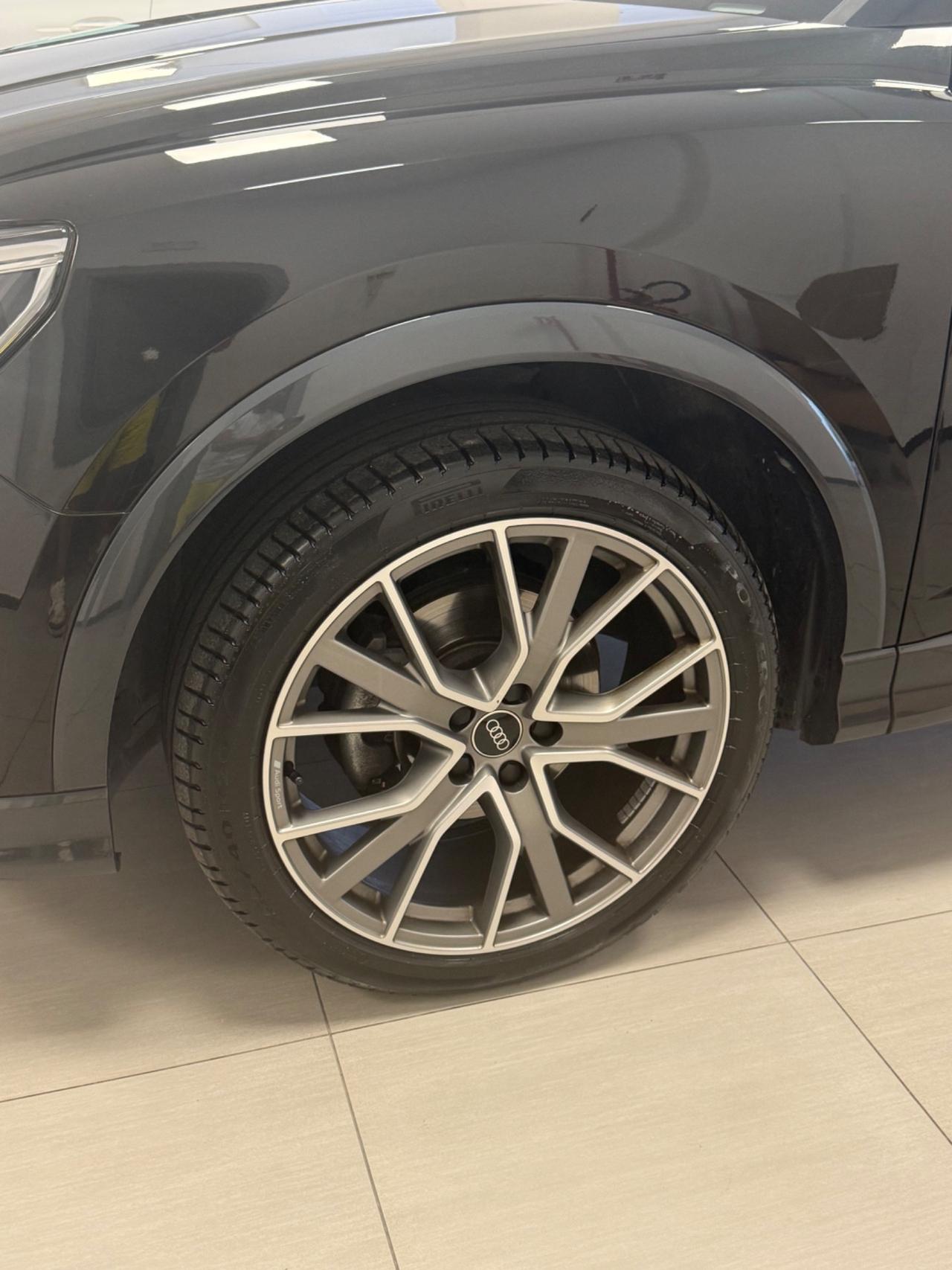 Audi Q3 35 TDI S tronic line edition