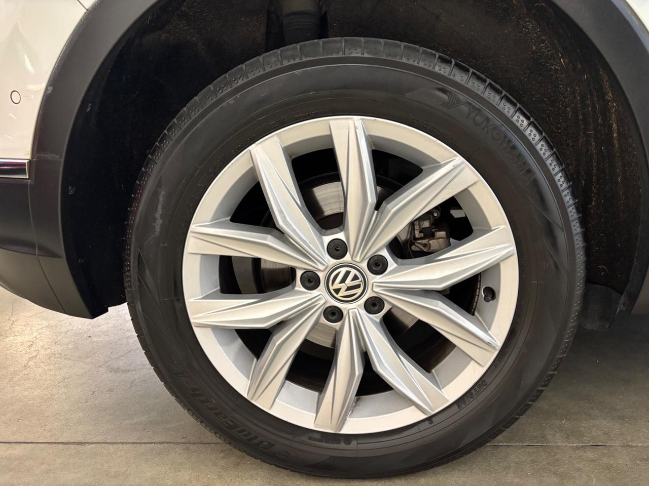 Volkswagen Tiguan 2.0 TDI DSG 4MOTION ALCANTARA