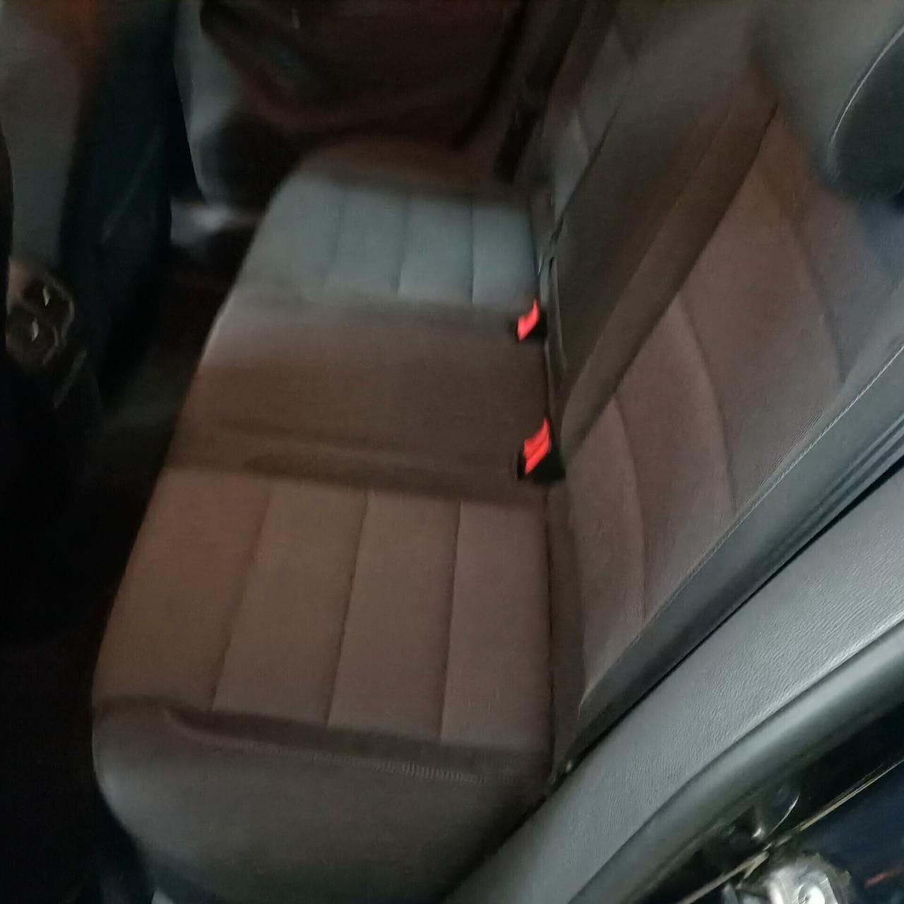 Volkswagen Golf 1.6 TDI DPF 5p. Highline STRAFUL DI ACCESSORI 2011 CON CINGHIA DI DISTRIBUZIONE IN OMAGGIO