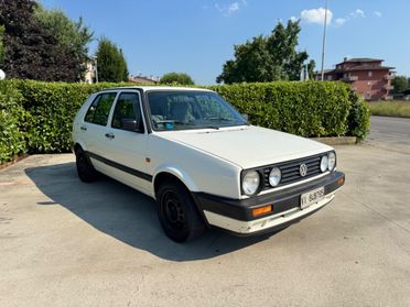 Volkswagen Golf 1600 cat 5 porte GL