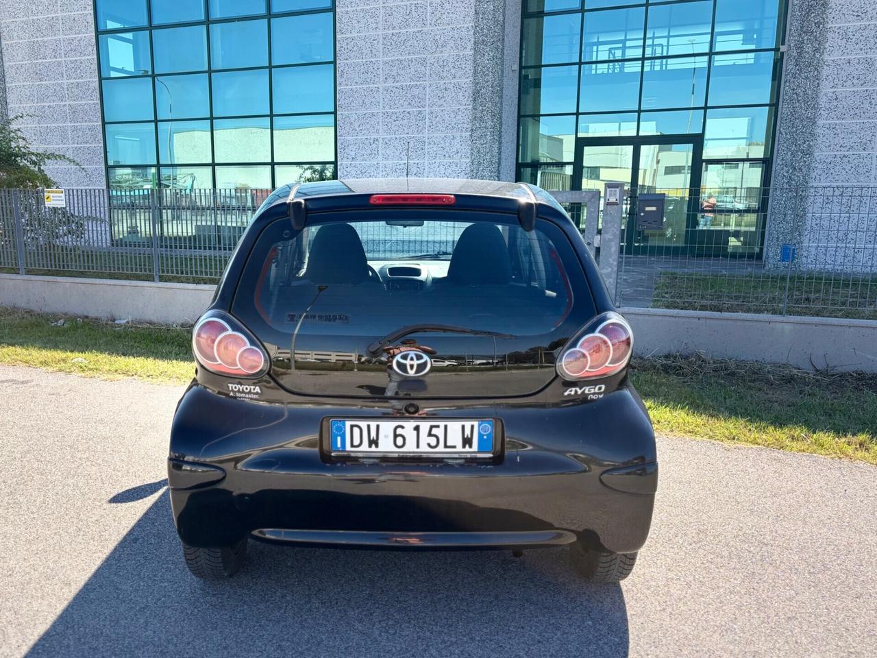 Toyota Aygo 1.0 benzina 2009 5 porte Sol