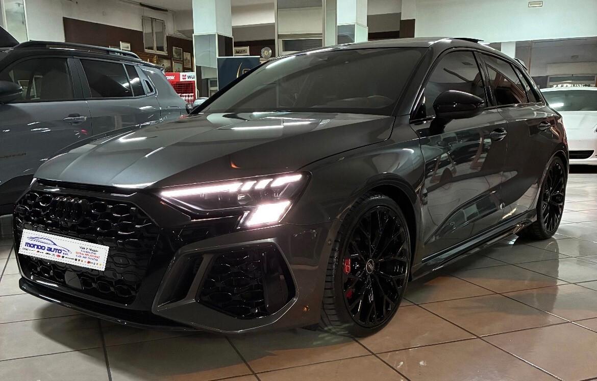 Audi RS3 2.5 TFSI 400 CV QUATTRO S-TRONIC SPORTBACK CARBOCERAMICA