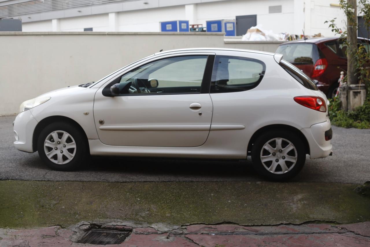 Peugeot 206 Plus 1.1 60CV 5p. Energie