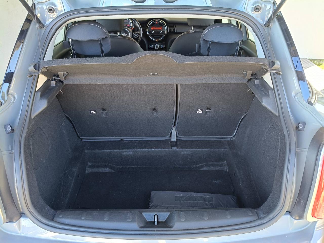 MINI Mini IV F55-F56 2014 - Mini 1.5 One D Boost 5p my18