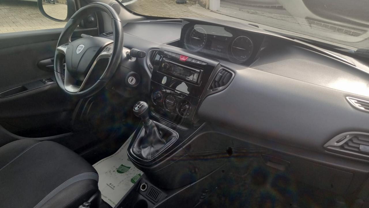 Lancia Ypsilon 1.3 MJT 16V 95 CV 5 porte S&S Elle