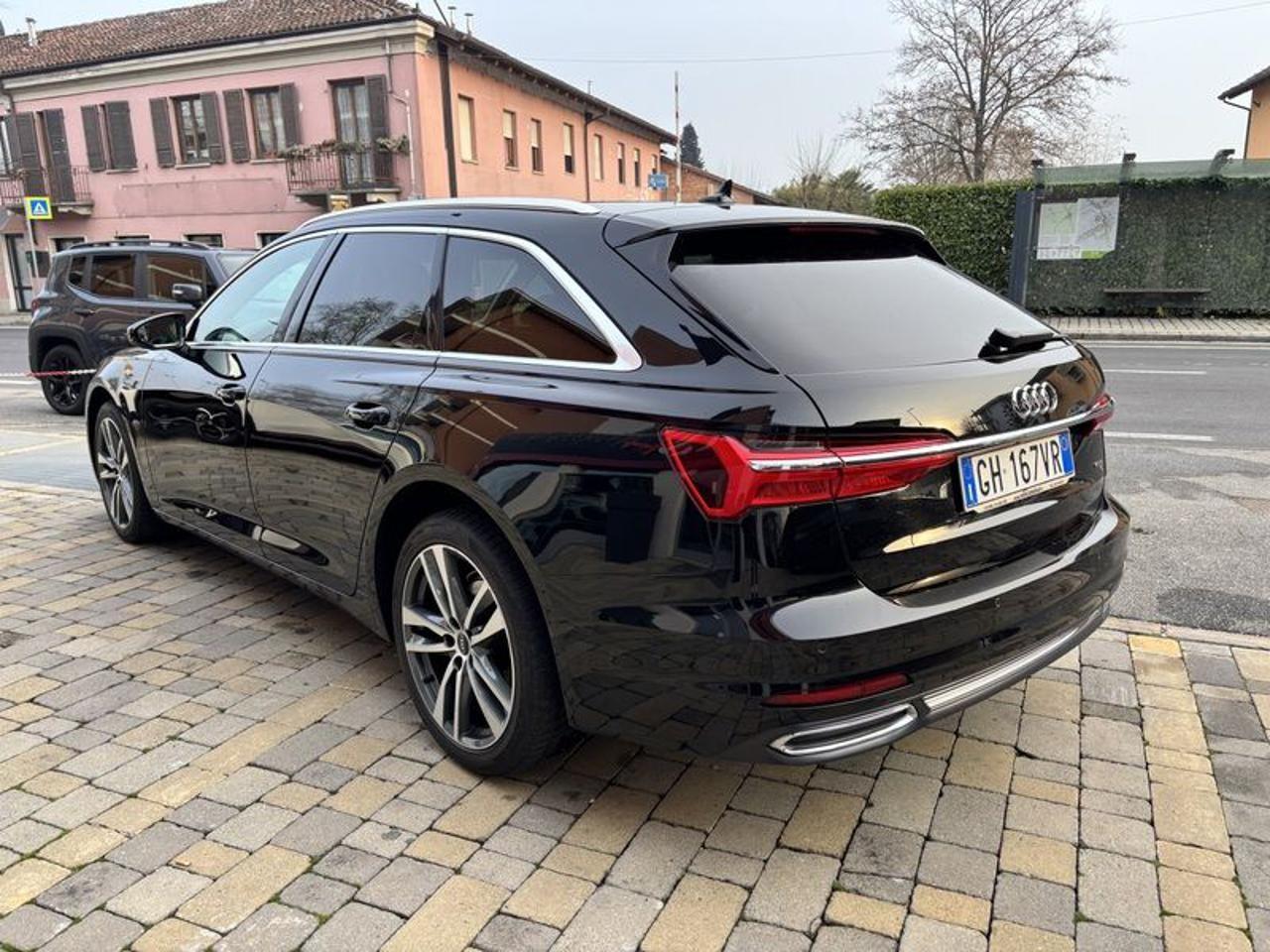 Audi A6 Avant 40 2.0 TDI quattro S tronic Business Sport