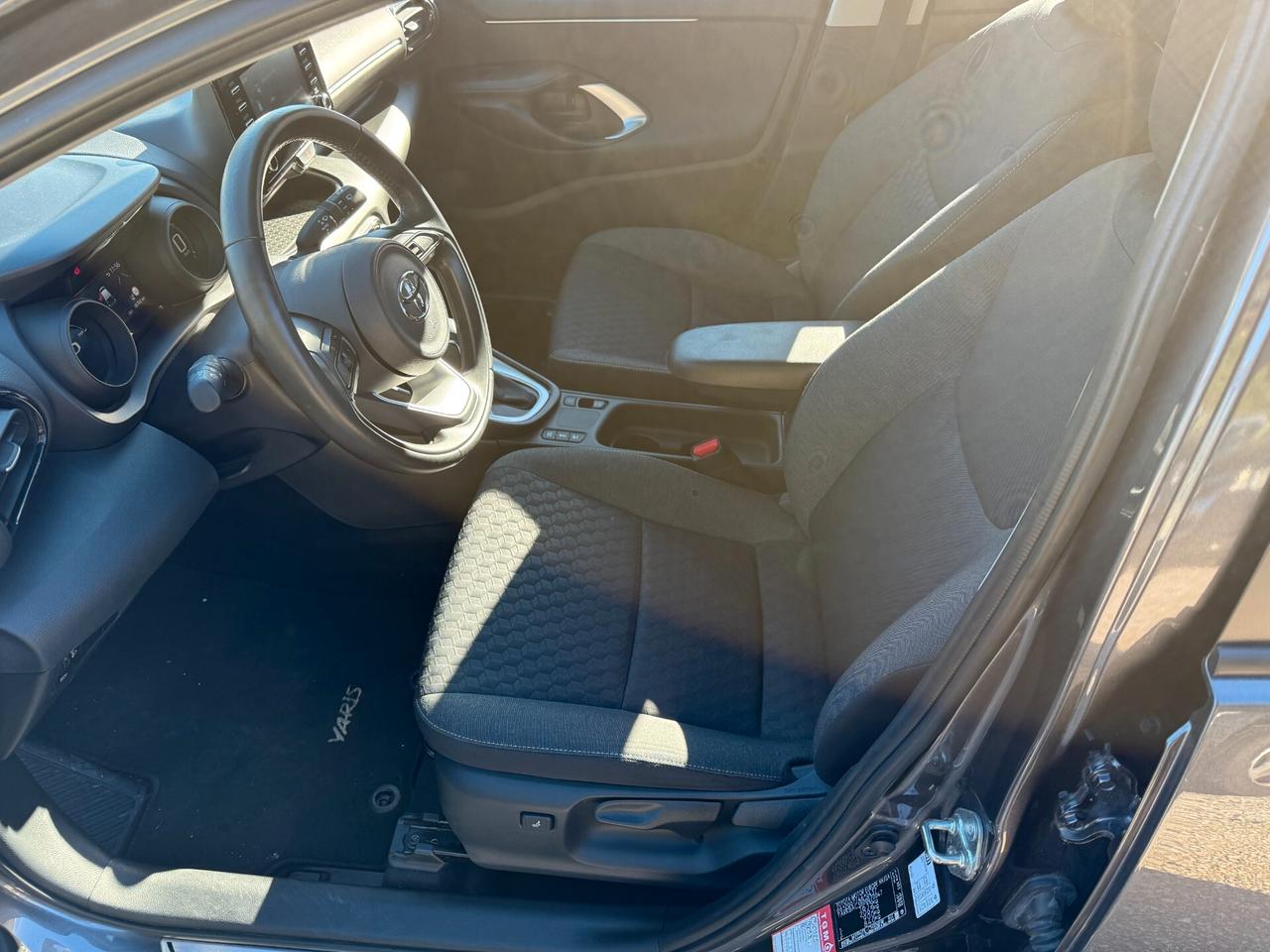 Toyota Yaris 1.5 Hybrid 5 porte Trend 18.000 KM