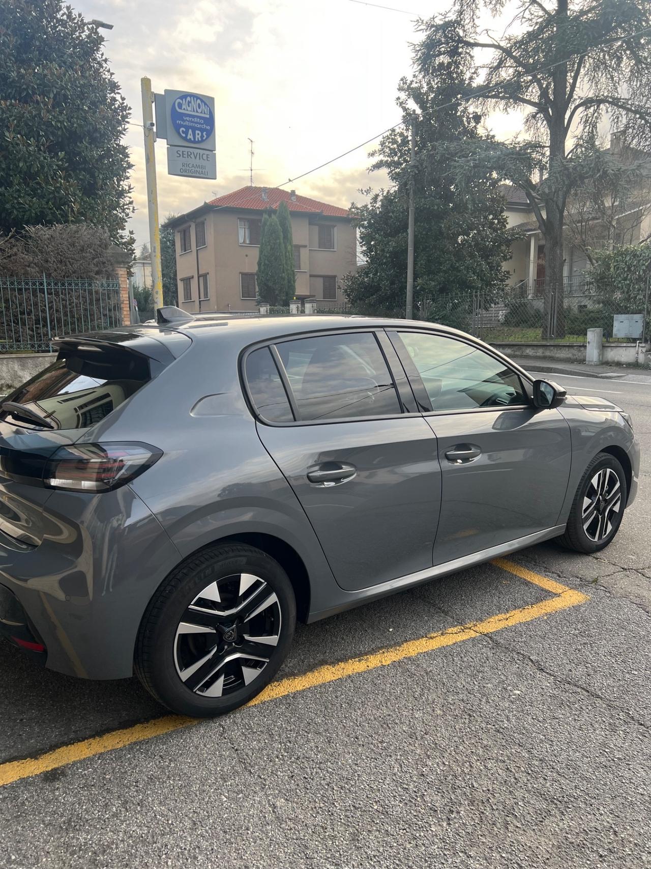 Peugeot 208 PureTech 100 Stop&Start 5 porte Allure