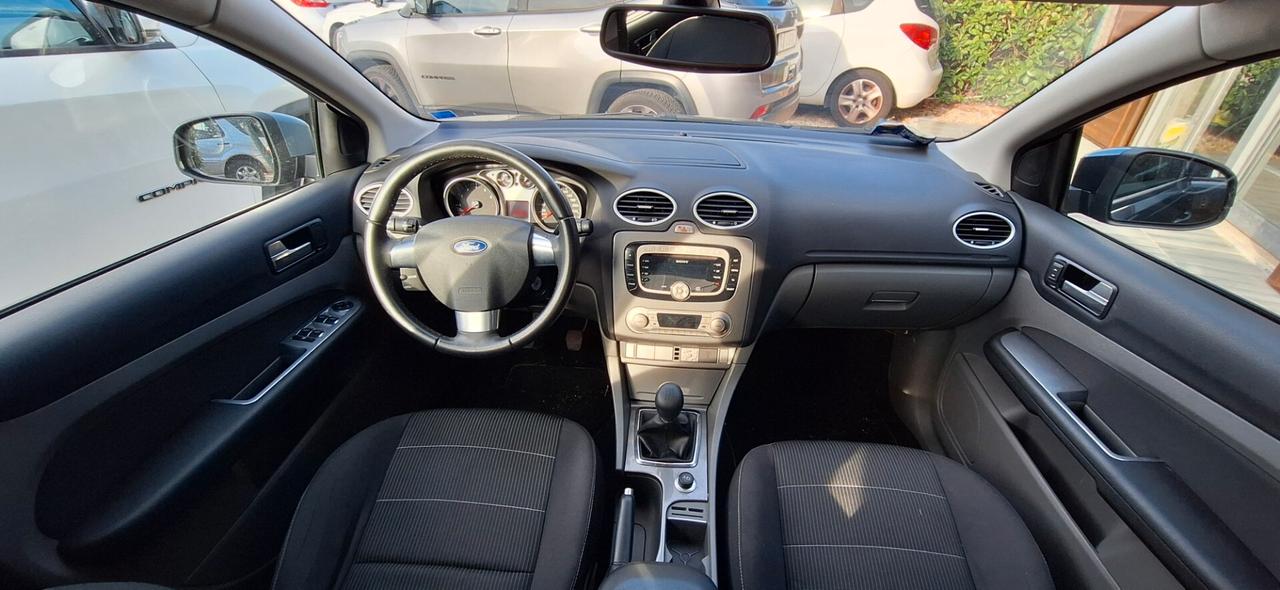 Ford Focus 5p 1.6 Titanium 115cv