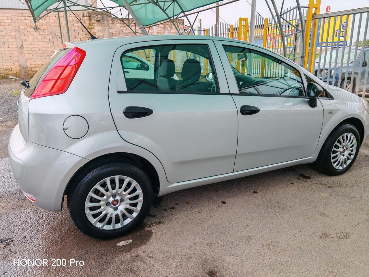 Fiat Punto 1.2 CON KM 22.700