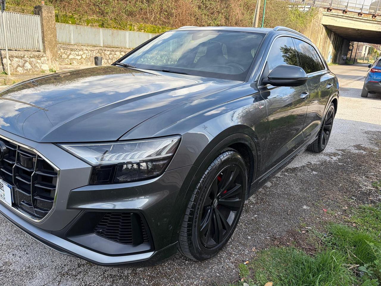Audi Q8 50 TDI 286CV quattro tiptronic sline