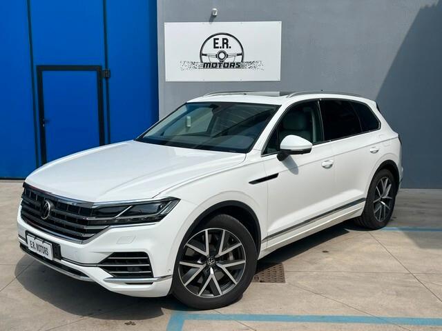 Volkswagen Touareg 3.0 V6 TSI eHybrid Elegance
