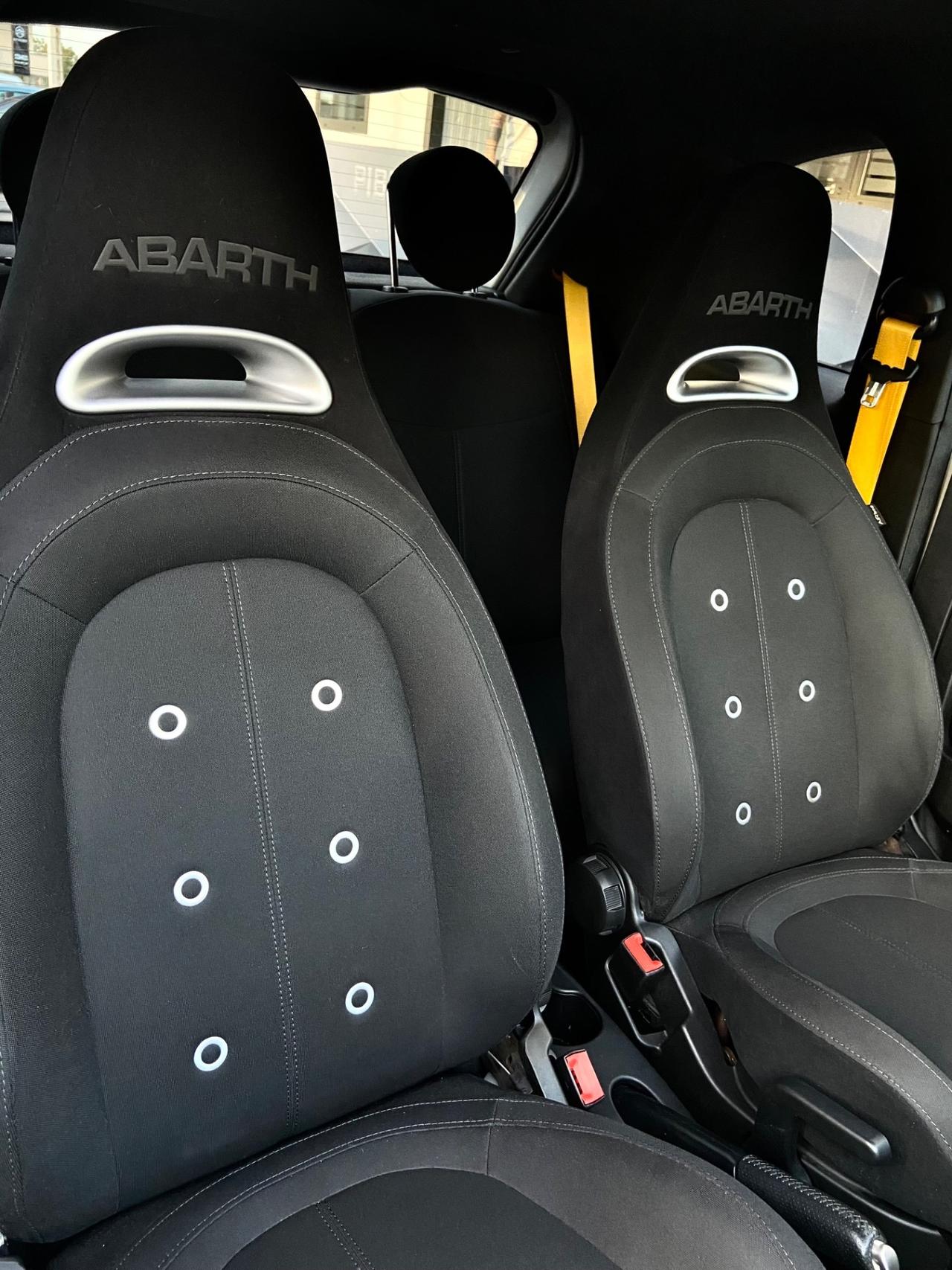 Abarth 595 1.4 Turbo T-Jet 145 CV