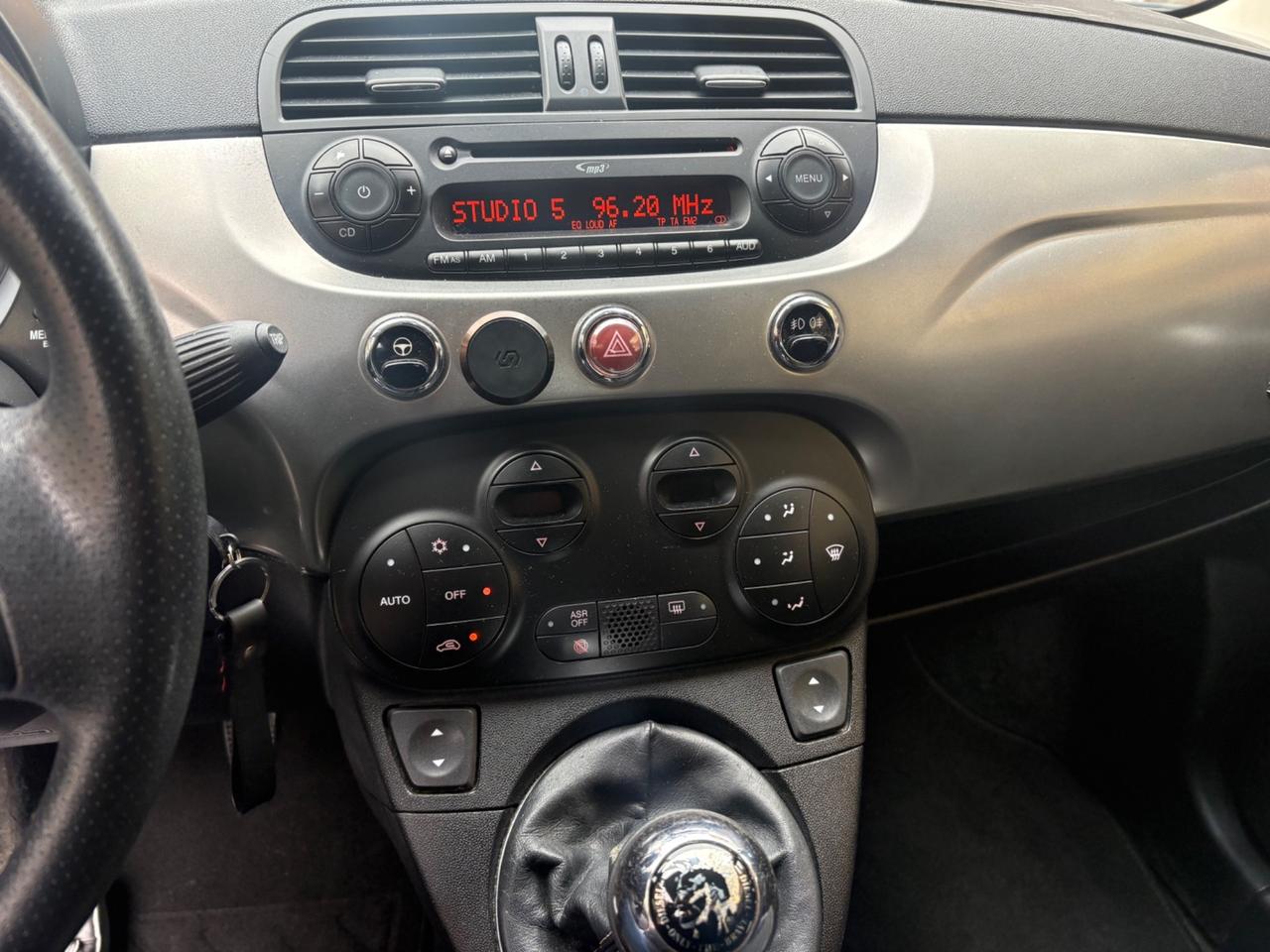 Fiat 500 C 1.3 Multijet serie limitata ( Diesel)