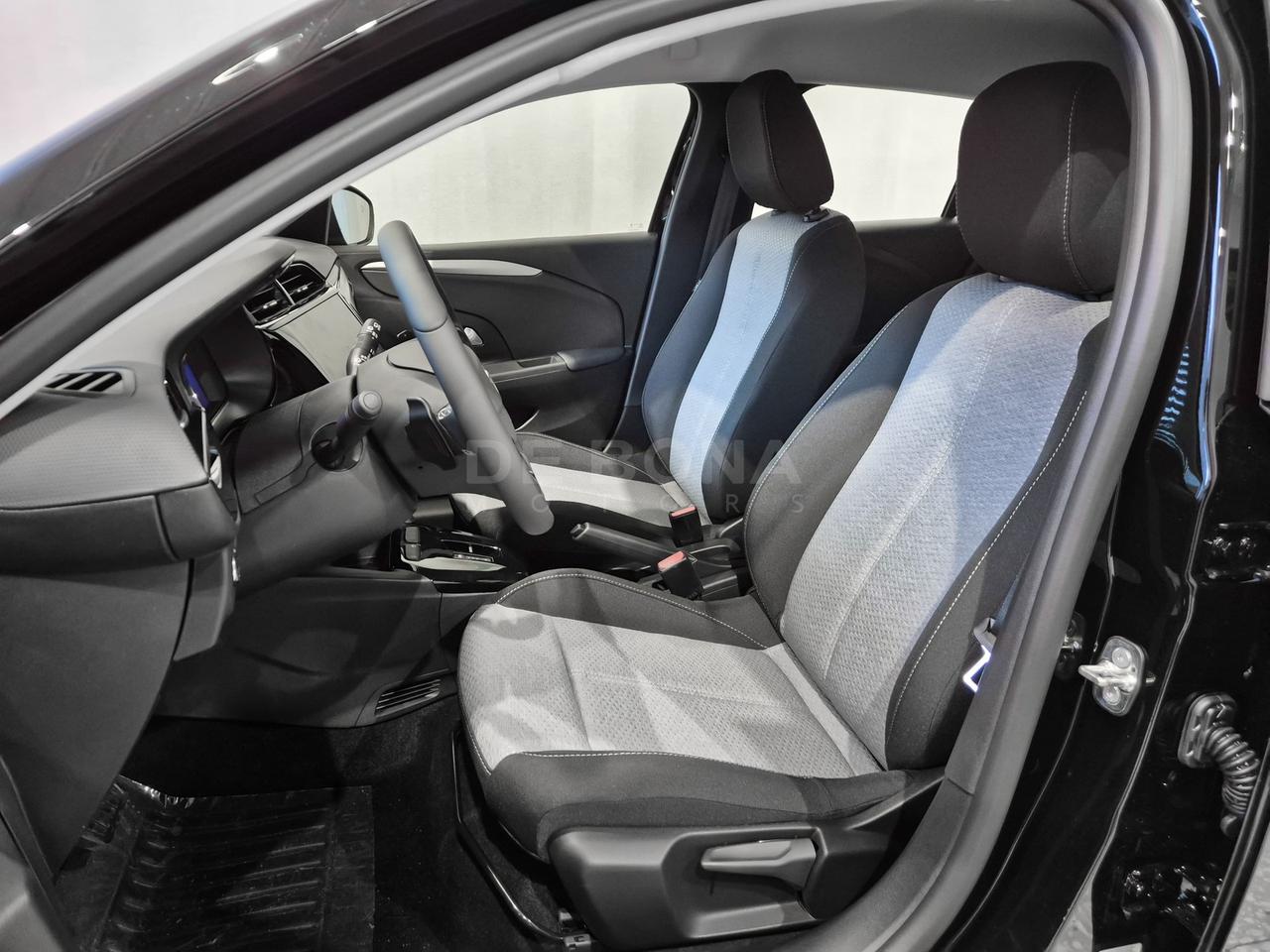 Opel Corsa 1.2 hybrid nuova yes 110cv dct6