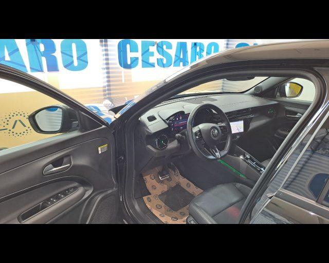 ALFA ROMEO Junior 1.2 ibrida Speciale 136cv edct6