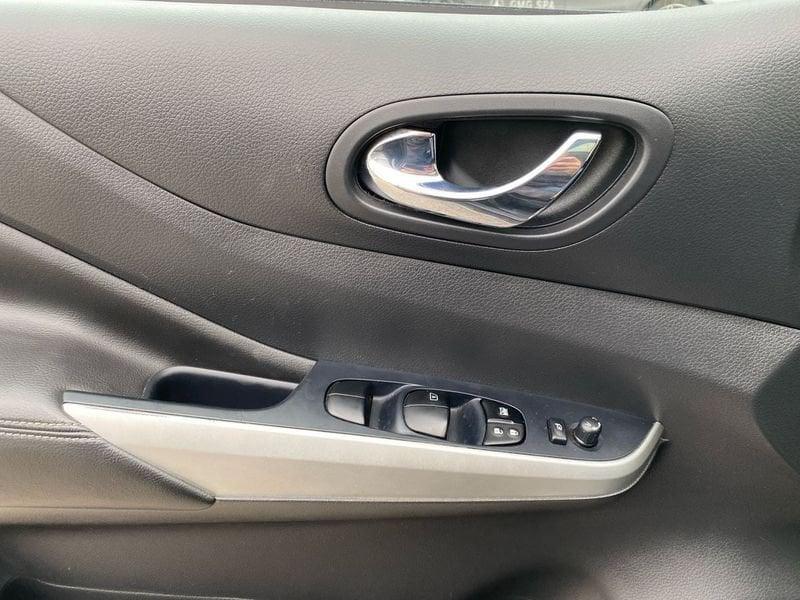 Nissan Navara 2.3 dci d.cab Tekna 4wd 190cv auto my18