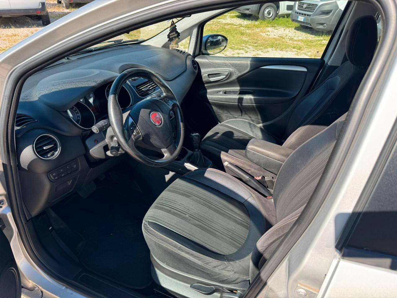 Fiat Punto Evo Punto Evo 1.3 Mjt 95 CV DPF 5 porte S&S Dualogic Emotion