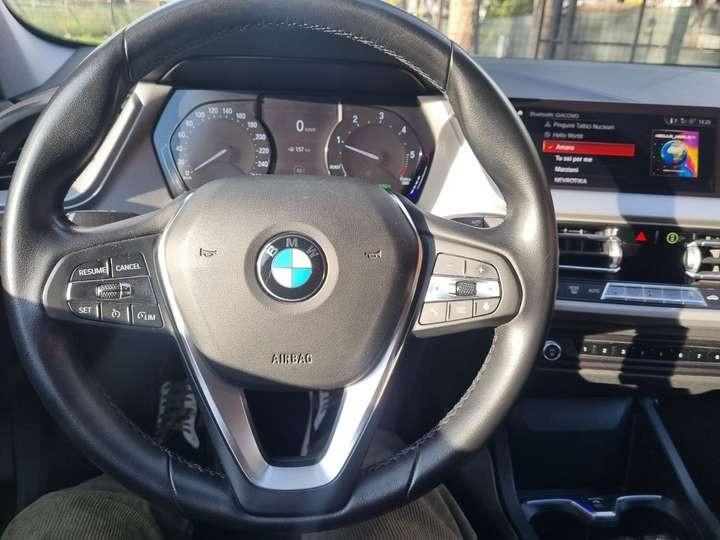 Bmw 118 118d 5p. Business Advantage