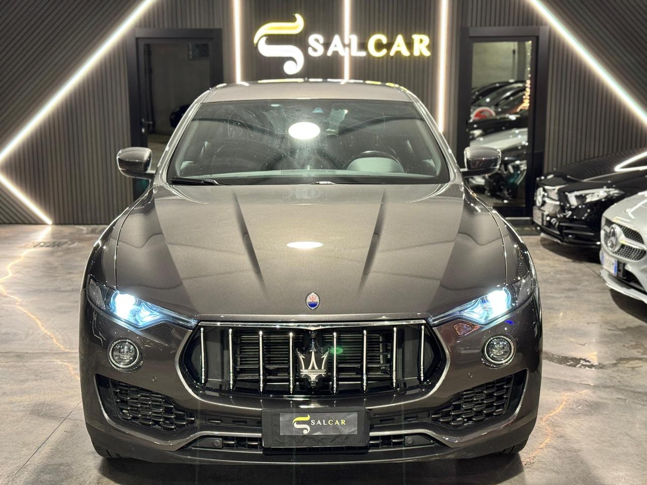 Maserati Levante 3.0 V6 250cv my19 2019