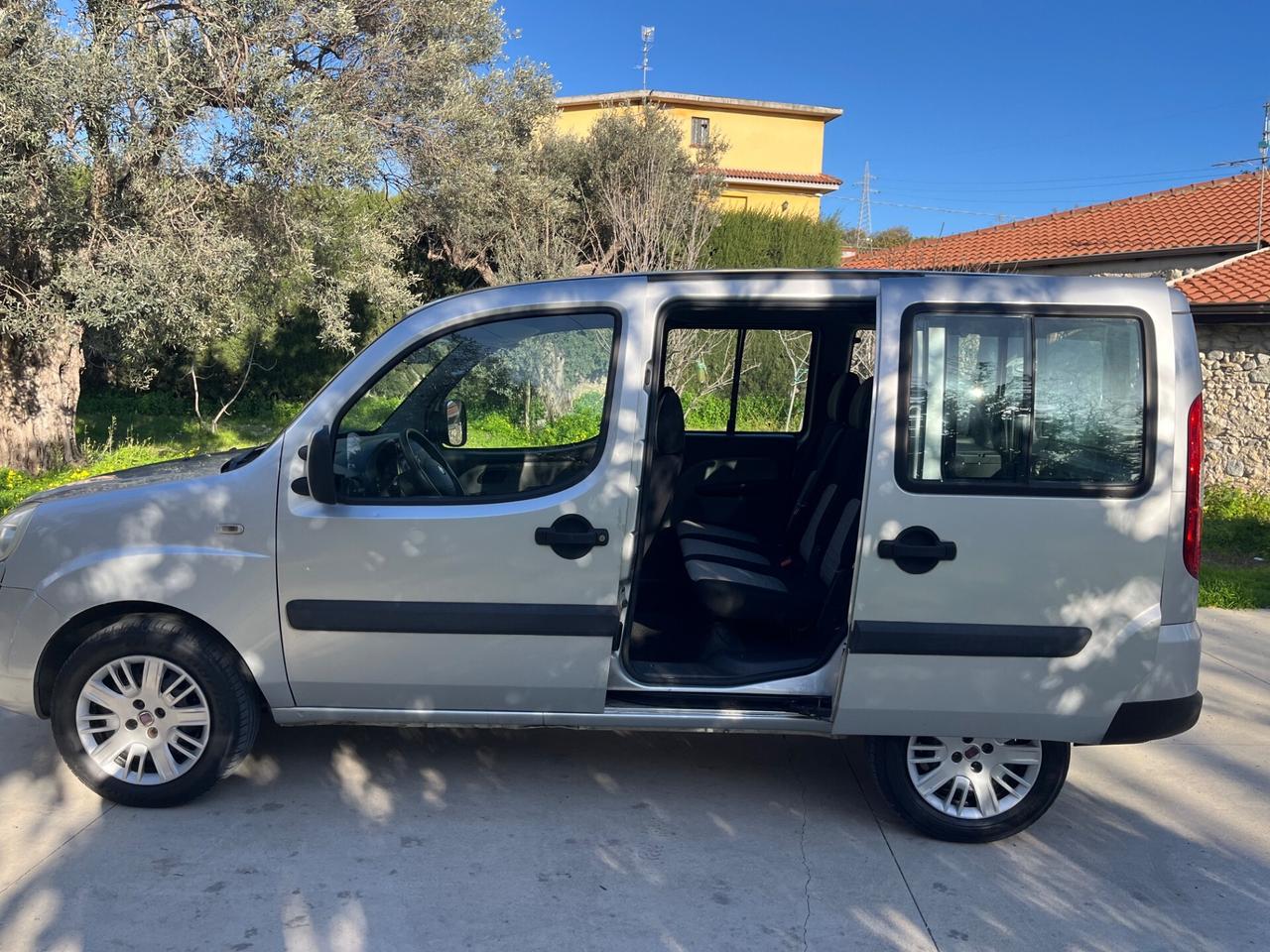 Fiat Doblo 1.3 MTJ 85CV EURO4 DA VETRINA NORD NUOVO