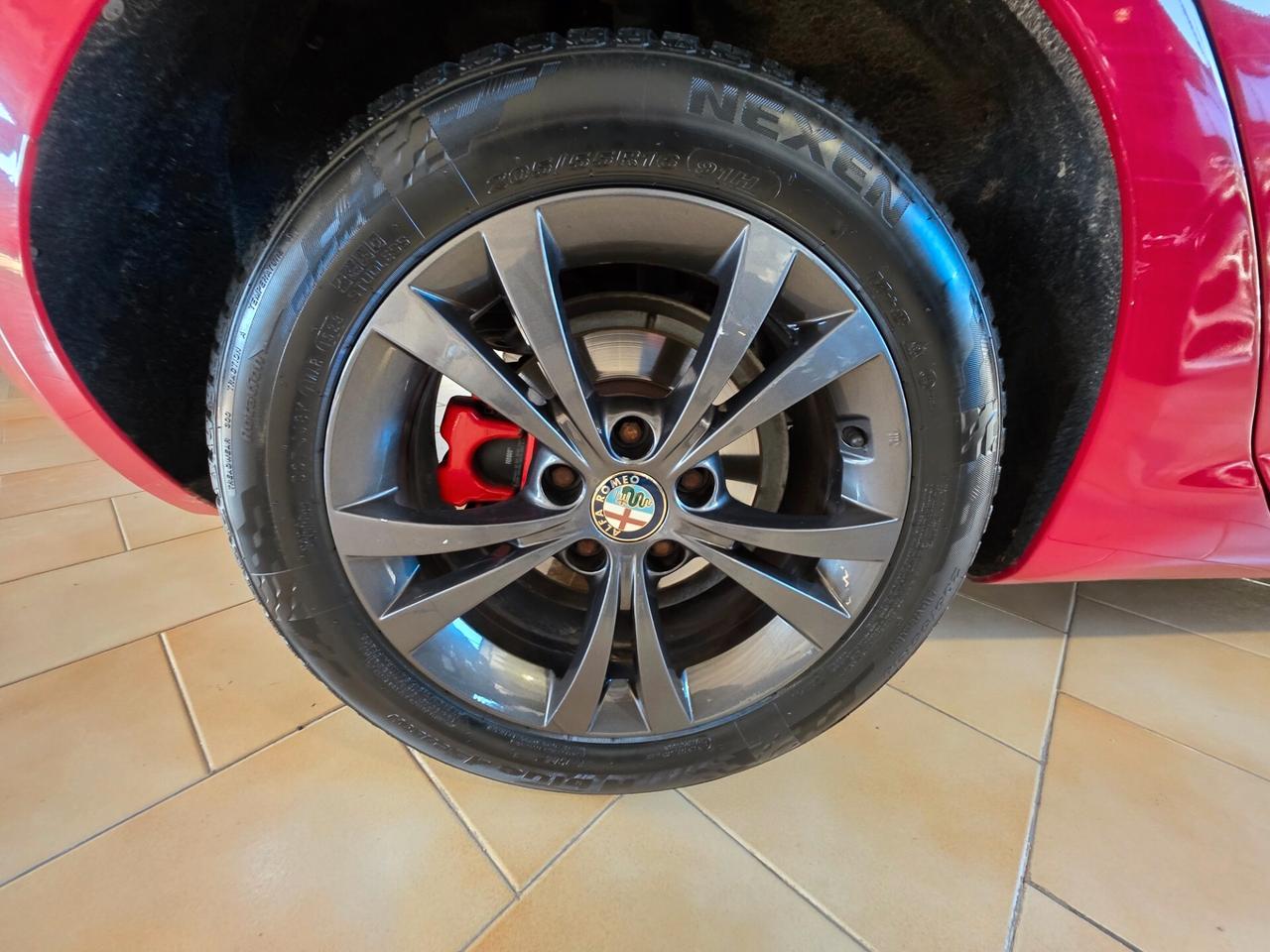 Alfa Romeo Giulietta 1.6 JTDm-2 105 CV Exclusive