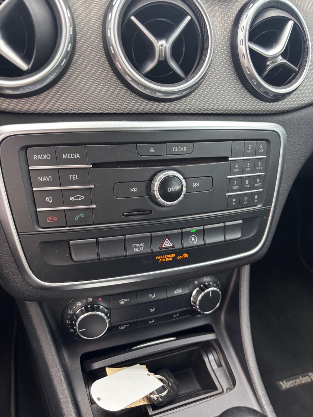 Mercedes-benz GLA 180 d Sport 12/2017