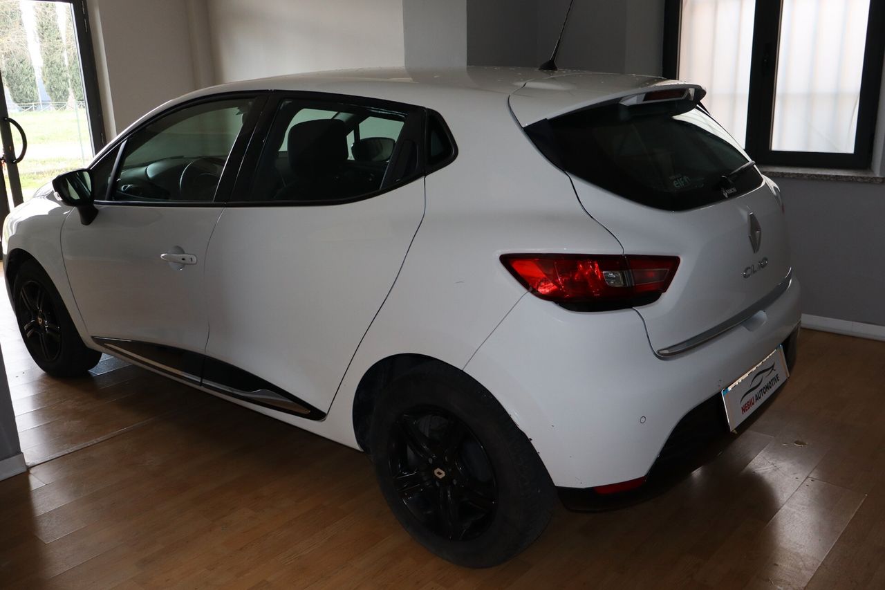 Renault Clio 2015 photo 4