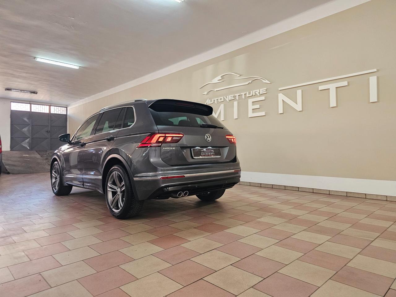 Volkswagen Tiguan 1.6 TDI SCR R LINE BlueMotion Technology