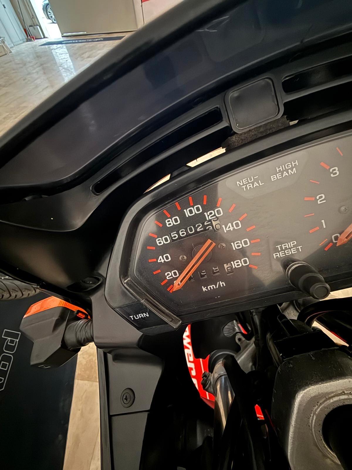 Honda NX 650 Dominator