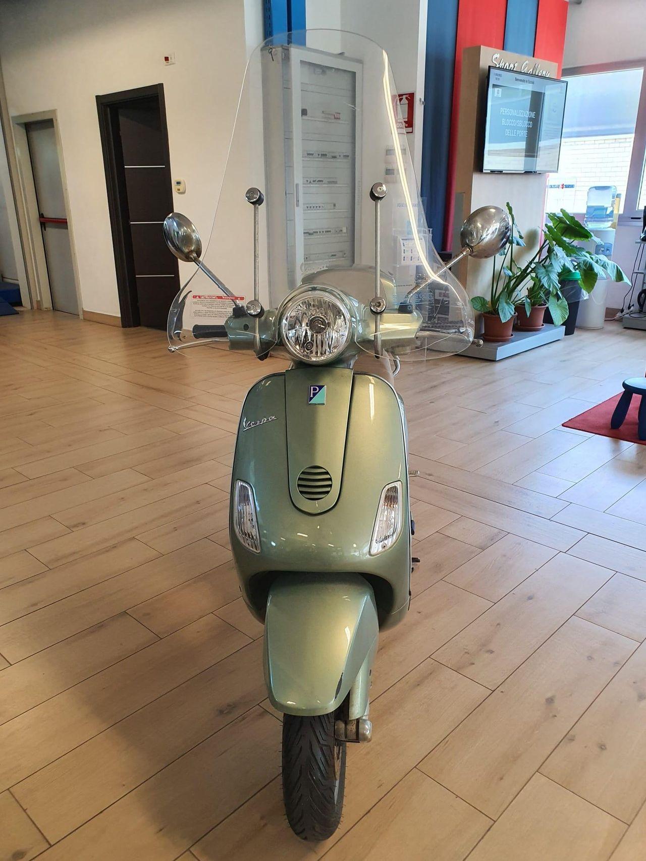 Piaggio Vespa ,