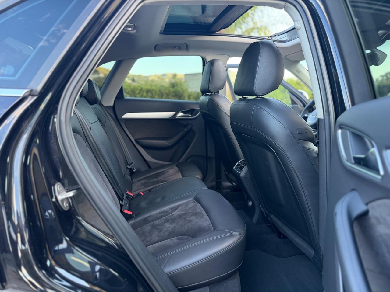 Audi Q3 2.0 TDI 177 CV quattro S tronic TETTO