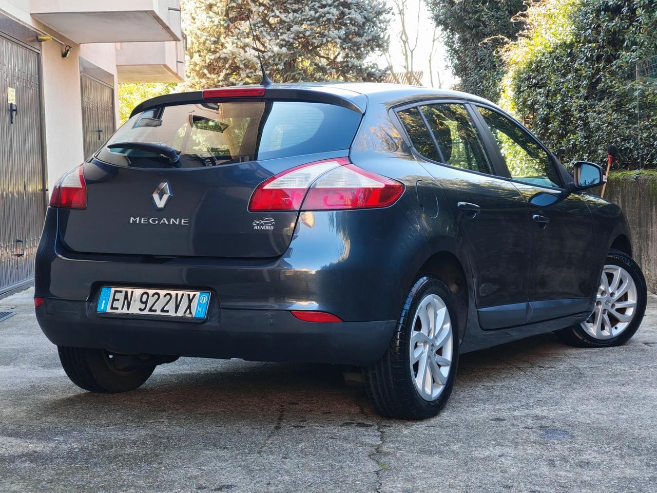 Renault Mégane 1.6 BENZINA 110cv / 30.250km / Unipro