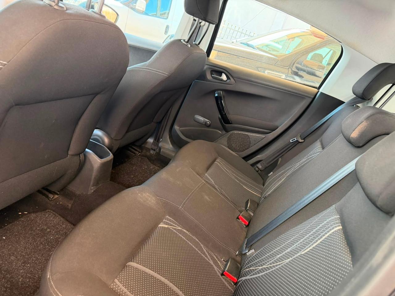 Peugeot 208 1.4 VTi 95 CV 5p. GPL Allure