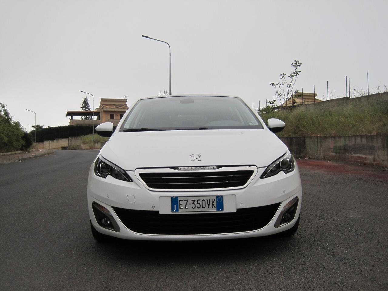 Peugeot 308 BlueHDi 120 S&S Allure