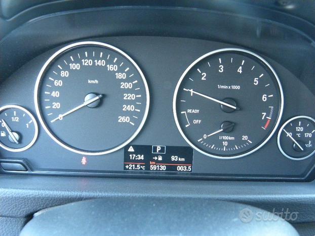 BMW 318 i Touring Business Advantage aut.