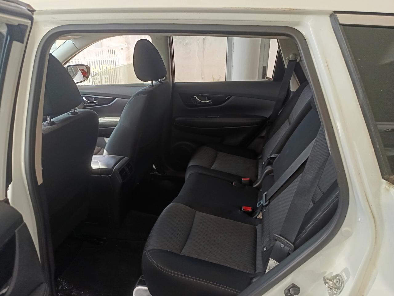Nissan X-Trail dCi 150 2WD Tekna