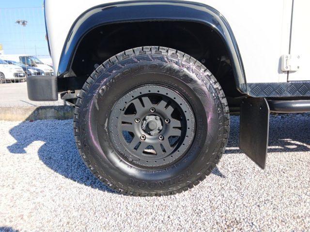 LAND ROVER Defender 90 2.5 Td5 Station Wagon S - N1 Neopatentati