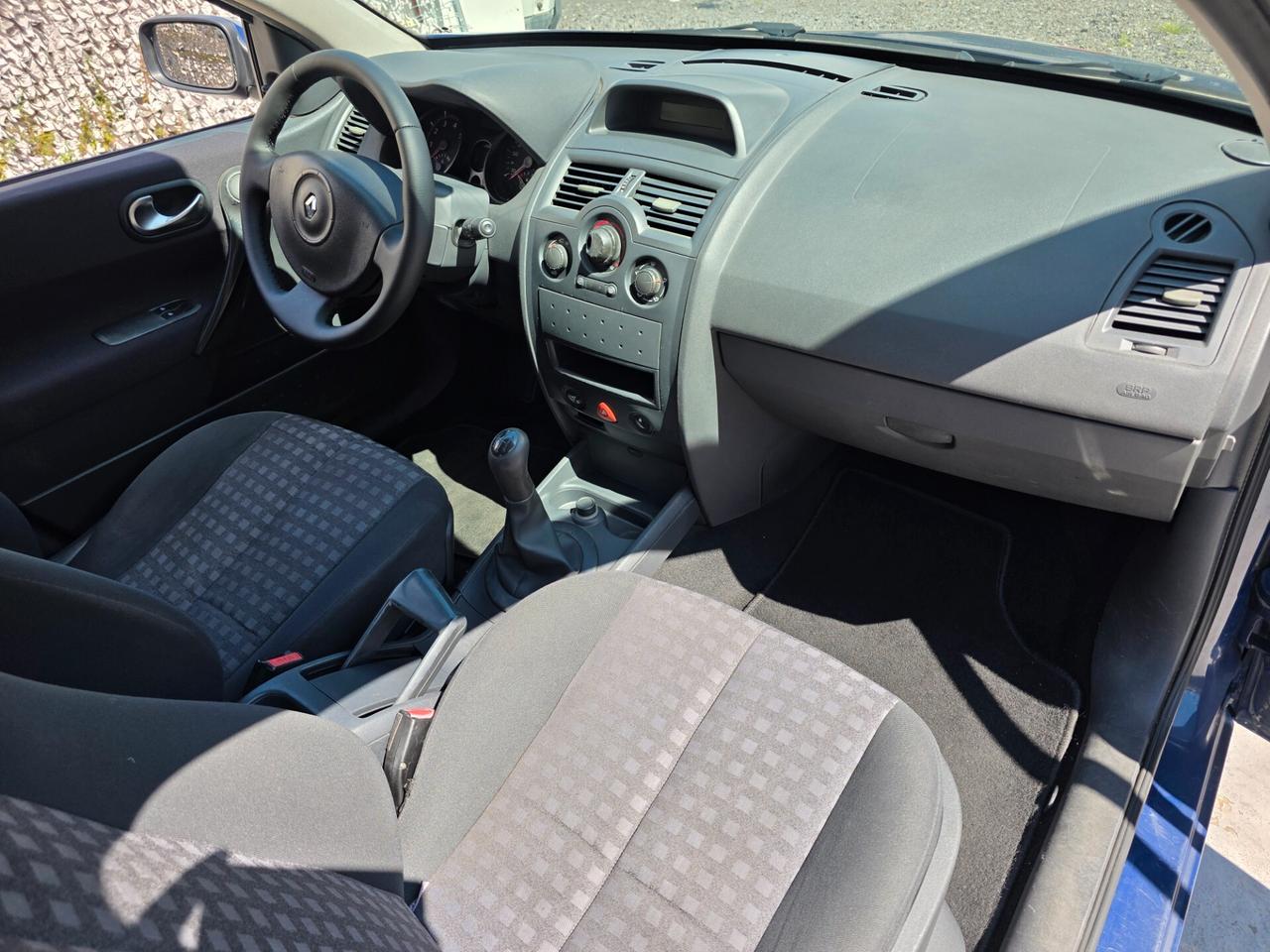 Renault Megane 1.4 16v X NEOPATENTATO ZAMPOGNAUTO CT