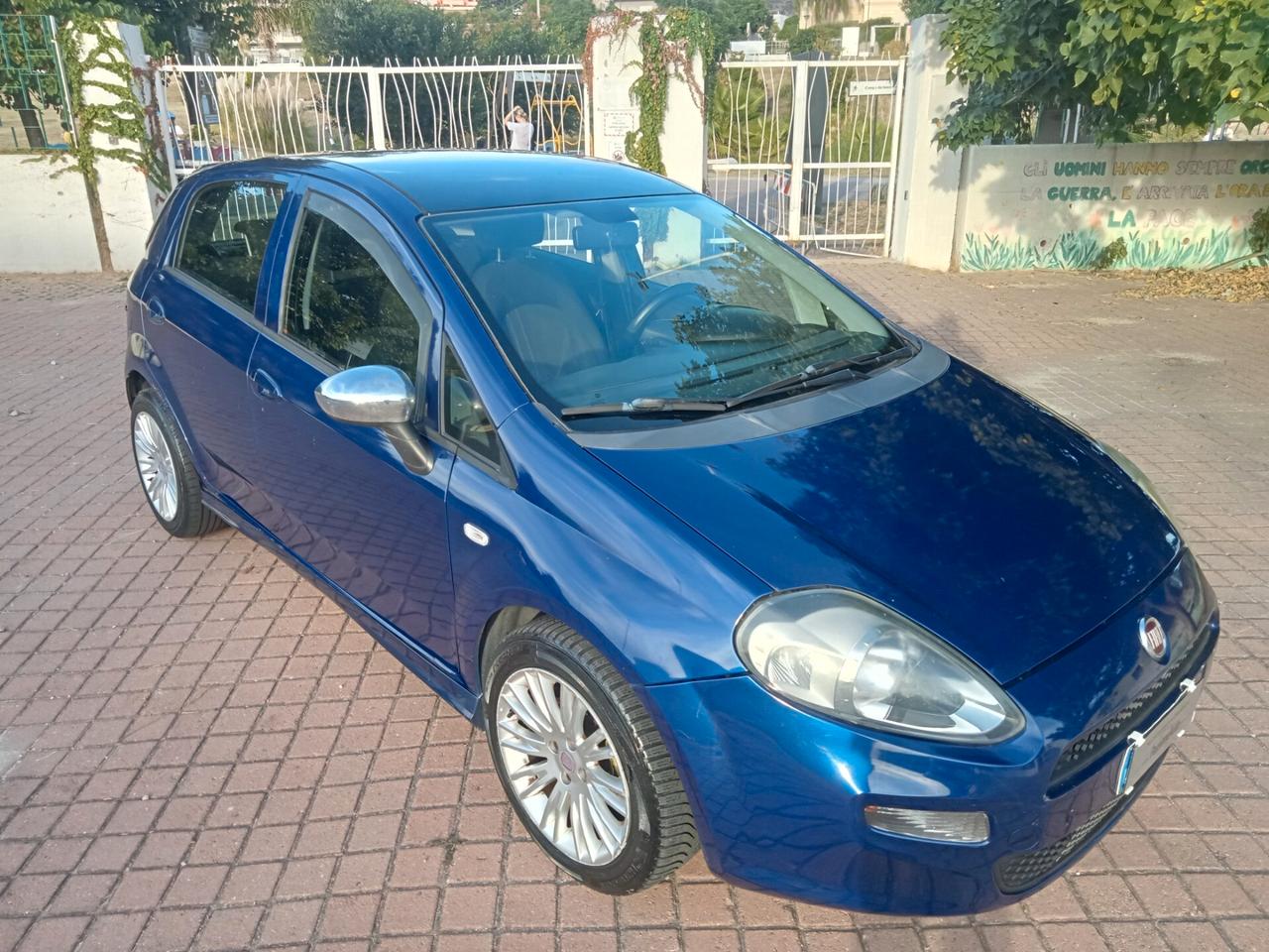 Fiat Punto 1.3 MJT II 75 CV 5 porte Street 2015