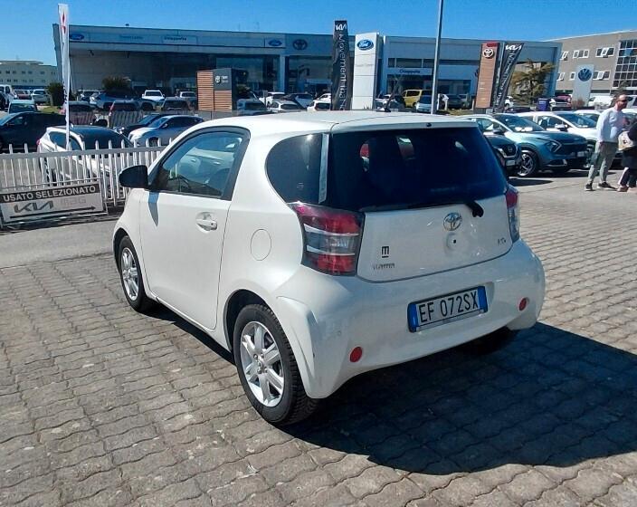 Toyota iQ 1.0 High