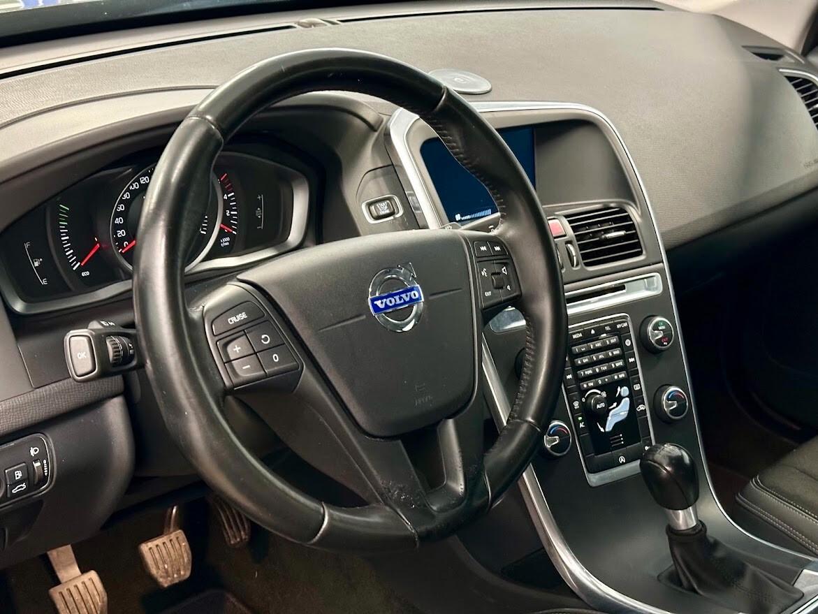 Volvo XC 60 XC60 I 2014 2.0 d3 Business 136cv