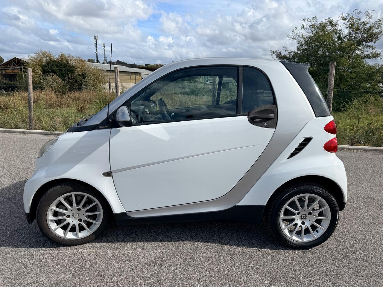 Smart ForTwo 1000 52 kW passion CARPLAY