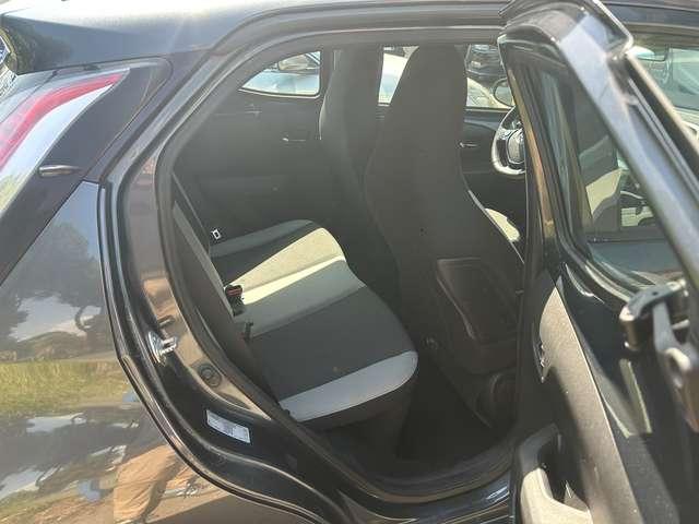 Toyota Aygo Aygo II 2014 5p 1.0 x-play