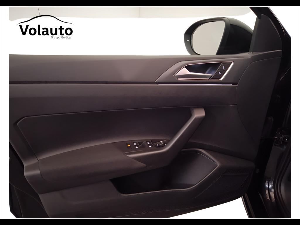 VOLKSWAGEN Taigo - Taigo 1.0 tsi R-Line 110cv