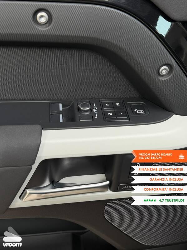 LAND ROVER Defender (2019) Defender 90 3.0D I6 ...
