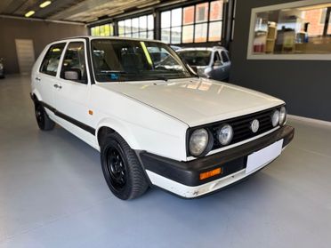 Volkswagen Golf 1600 cat 5 porte GL