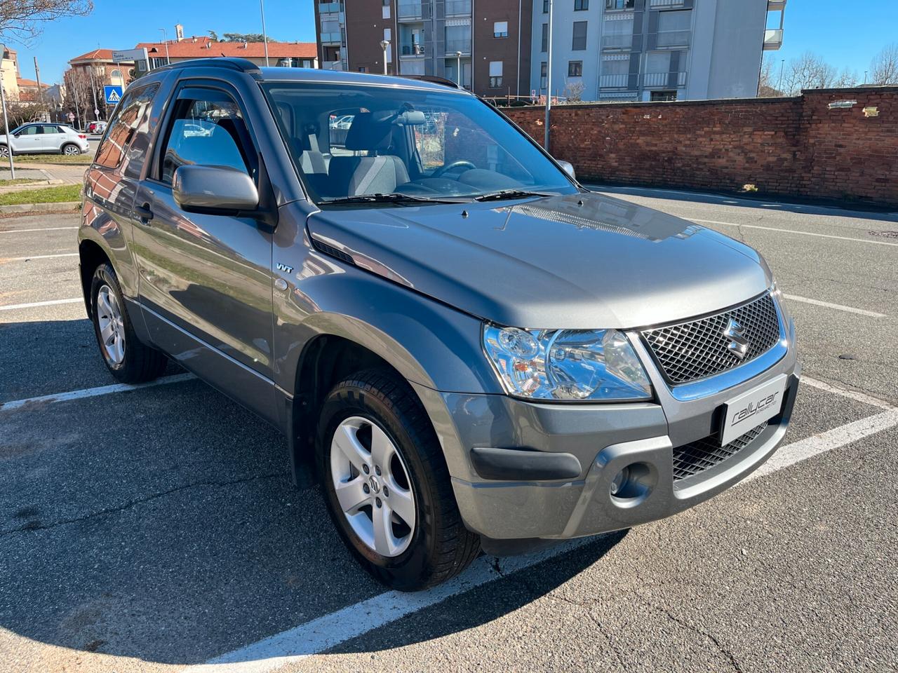 Suzuki Grand Vitara 1.6 *4X4 *BENZINA *POCHI KM