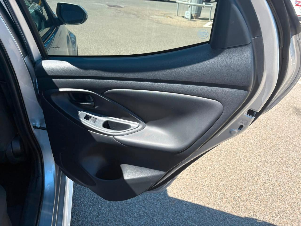 Toyota Yaris 1.5 130 Hybrid 5 porte Lounge