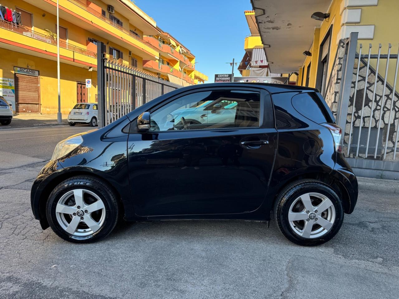 Toyota iQ 1.4 D-4D 90cv Multidrive